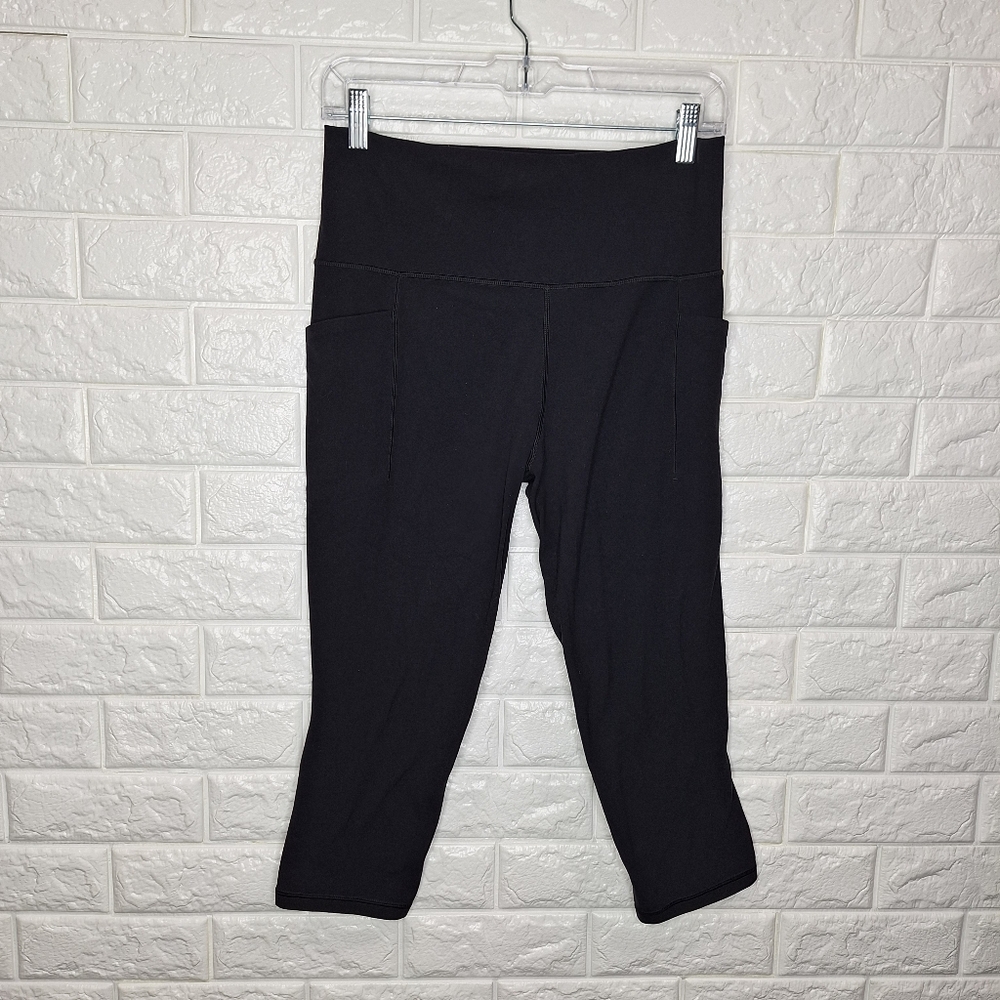 ATHLETA Black Cropped Leggings with Wide Waistband and Side Pockets